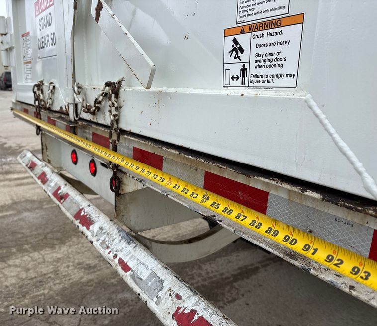 image for item DW7482 2025 Kenworth T600 grapple truck