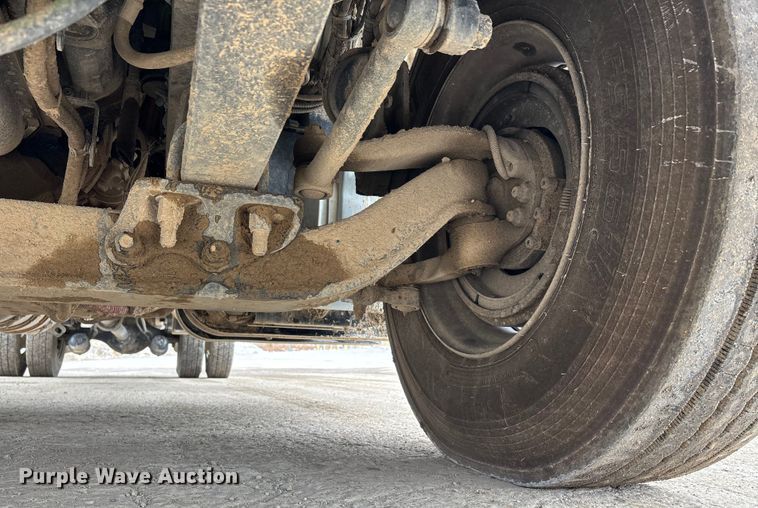 image for item DW7482 2025 Kenworth T600 grapple truck