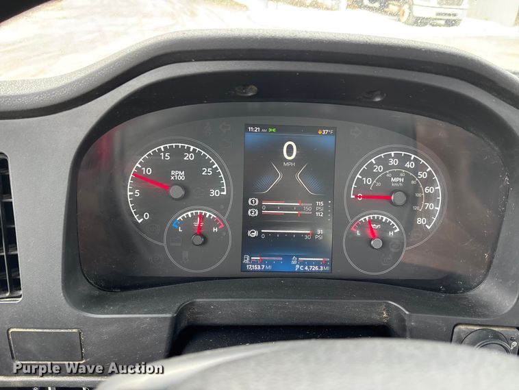 image for item DW7482 2025 Kenworth T600 grapple truck