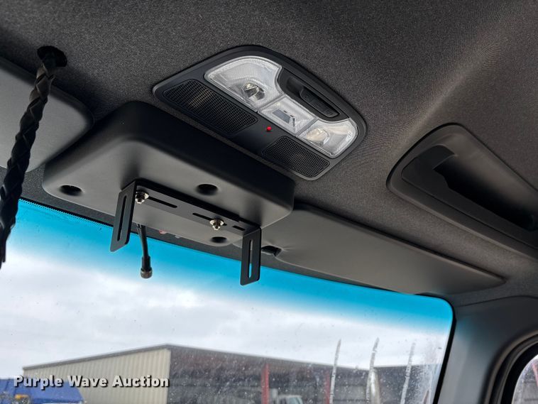 image for item DW7482 2025 Kenworth T600 grapple truck