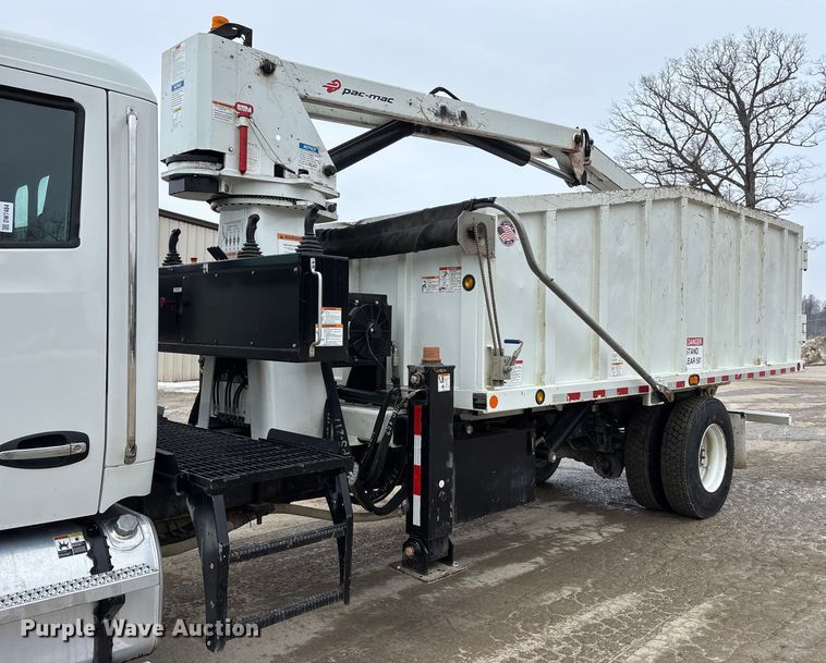 image for item DW7484 2025 Kenworth T600 grapple truck