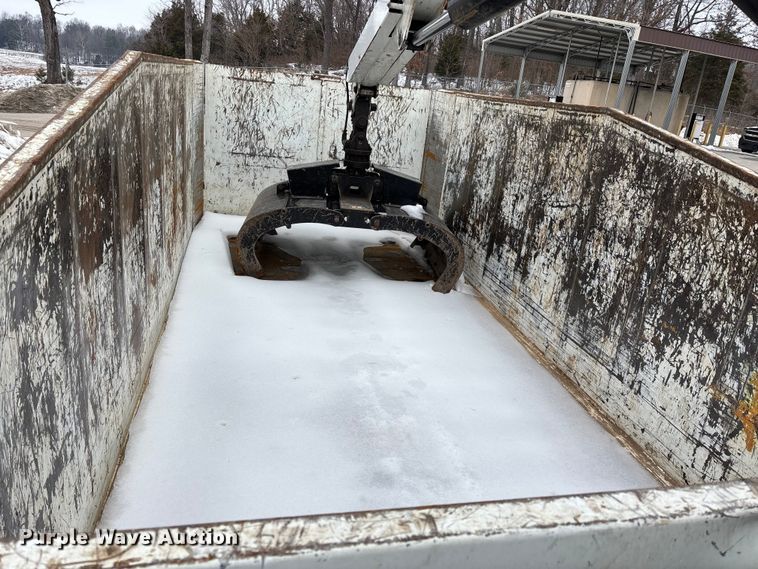 image for item DW7484 2025 Kenworth T600 grapple truck