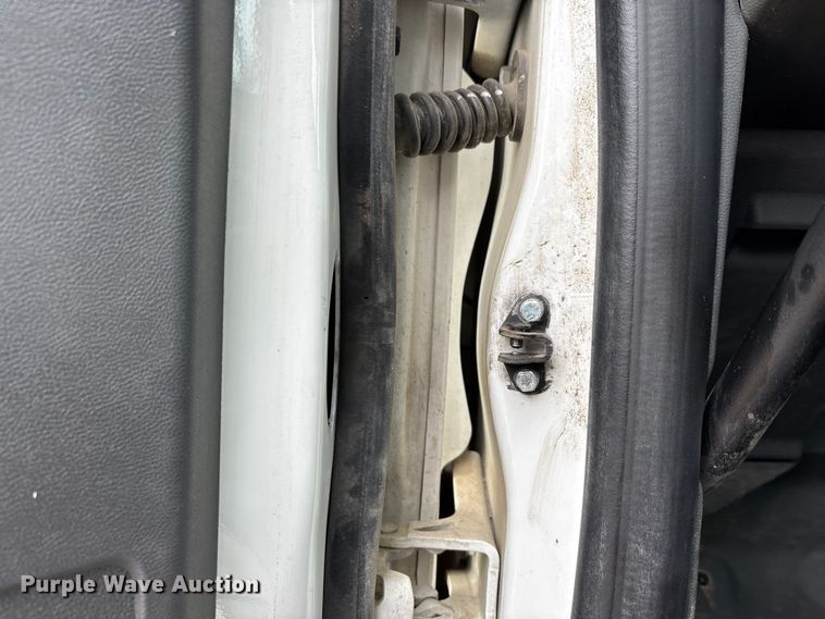 image for item DW7484 2025 Kenworth T600 grapple truck