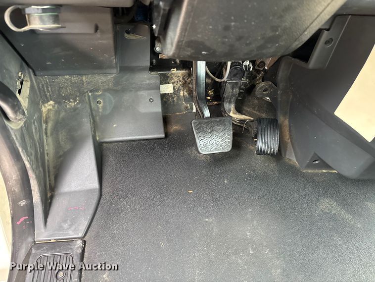 image for item DW7484 2025 Kenworth T600 grapple truck