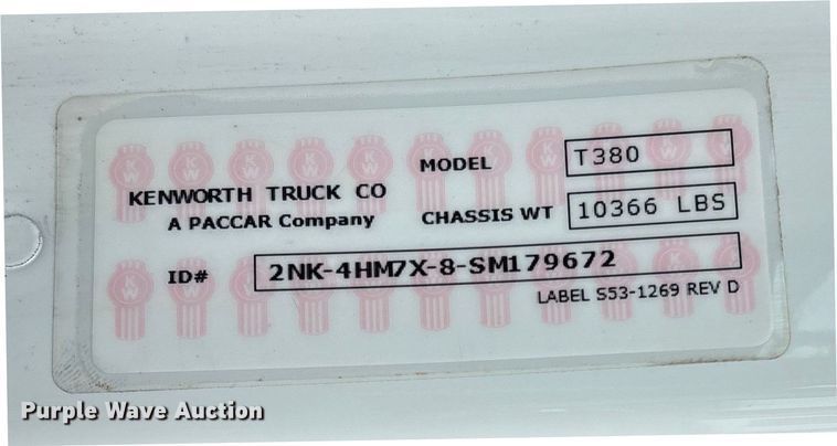 image for item DW7484 2025 Kenworth T600 grapple truck