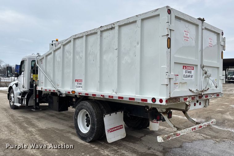 image for item DW7485 2025 Kenworth T600 grapple truck