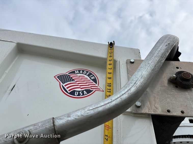 image for item DW7485 2025 Kenworth T600 grapple truck