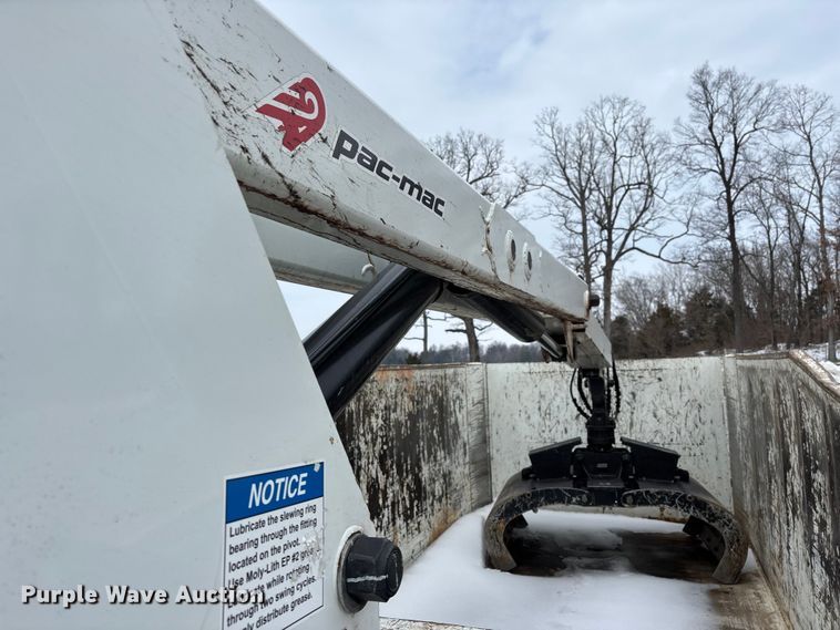 image for item DW7485 2025 Kenworth T600 grapple truck