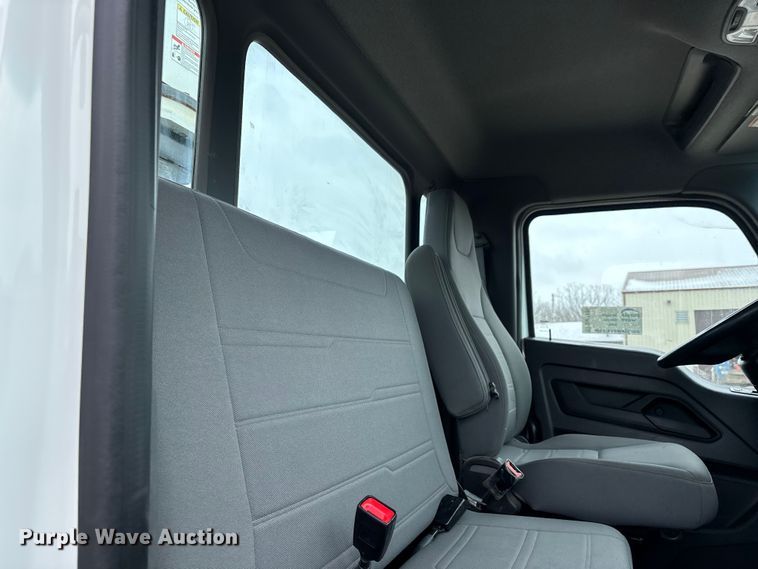 image for item DW7485 2025 Kenworth T600 grapple truck