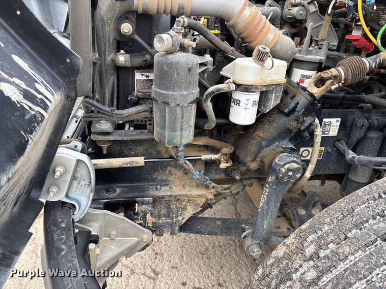 image for item DW7485 2025 Kenworth T600 grapple truck