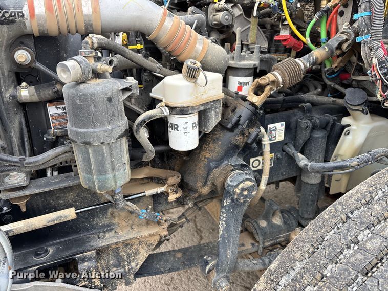 image for item DW7485 2025 Kenworth T600 grapple truck