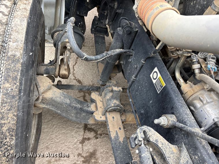 image for item DW7485 2025 Kenworth T600 grapple truck