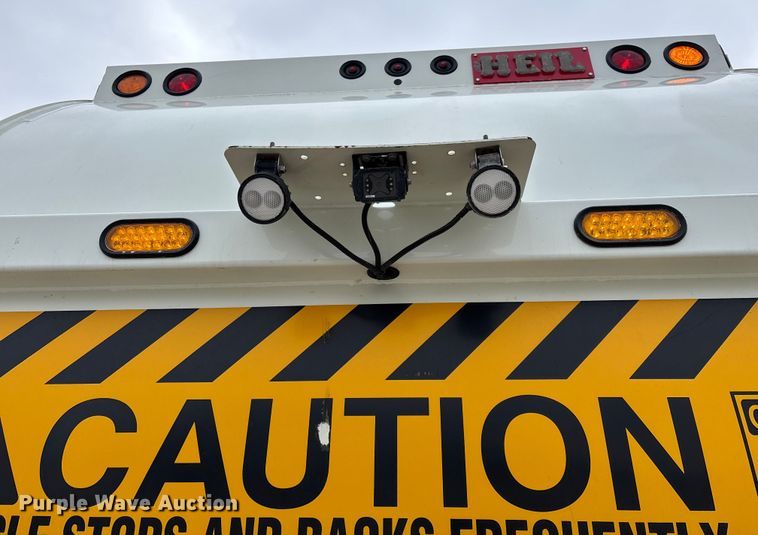 image for item DW7486 2025 Mack LR refuse truck