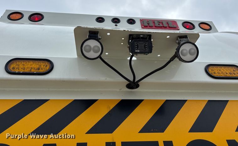 image for item DW7486 2025 Mack LR refuse truck