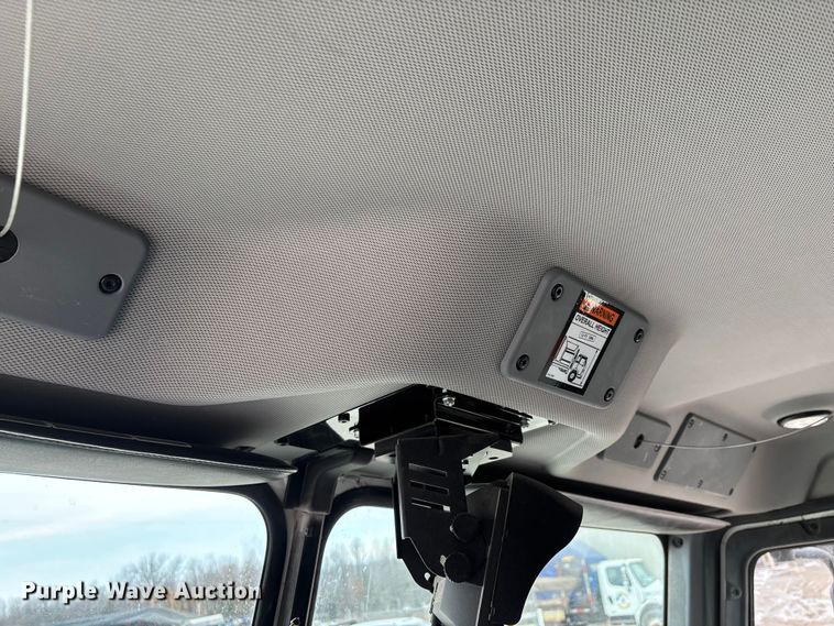 image for item DW7486 2025 Mack LR refuse truck