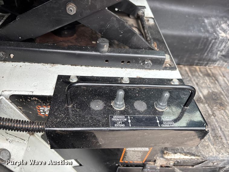 image for item DW7486 2025 Mack LR refuse truck