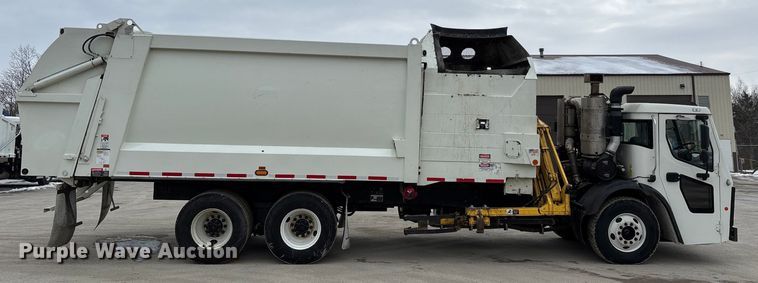 image for item DW7487 2025 Mack LR refuse truck