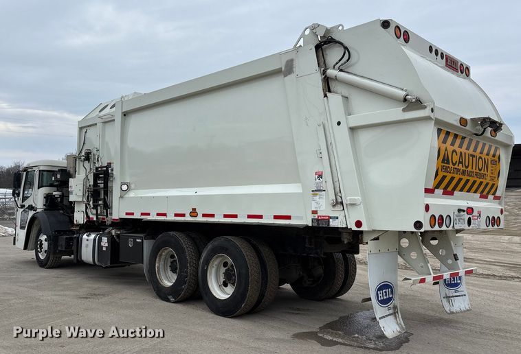 image for item DW7487 2025 Mack LR refuse truck