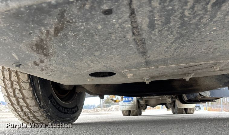 image for item DW7487 2025 Mack LR refuse truck