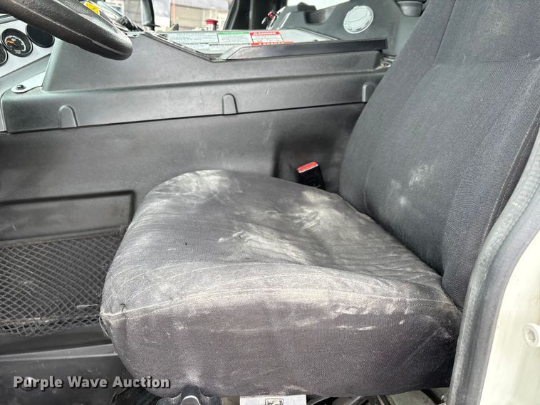 image for item DW7487 2025 Mack LR refuse truck