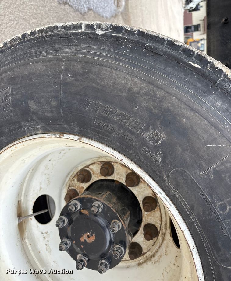 image for item DW7487 2025 Mack LR refuse truck