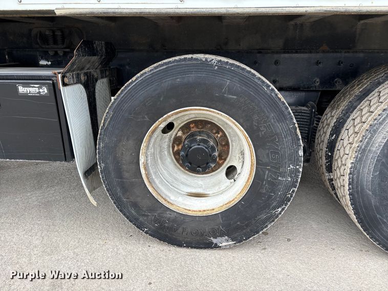 image for item DW7487 2025 Mack LR refuse truck