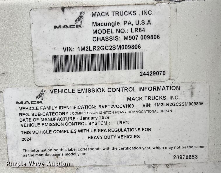 image for item DW7487 2025 Mack LR refuse truck