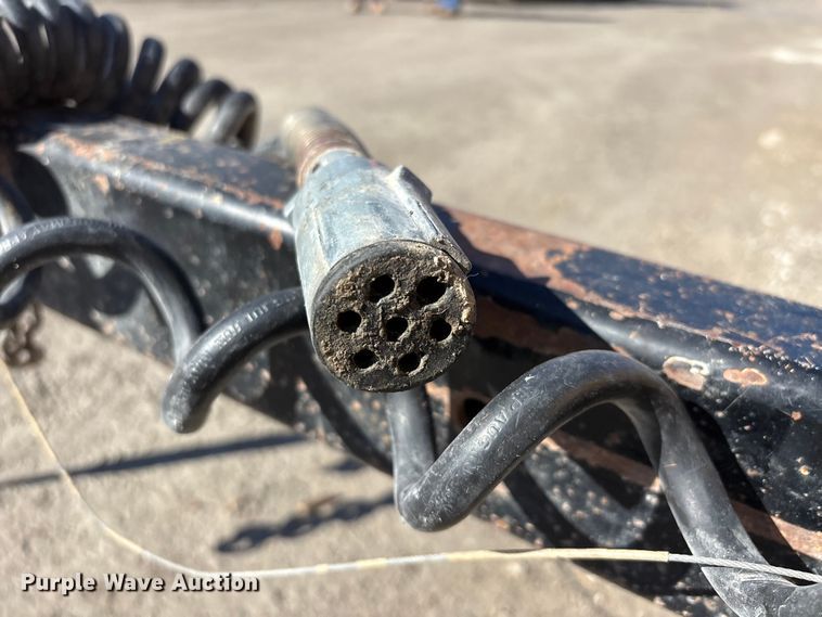 image for item DW7491 2000 Vermeer BC1000 wood chipper