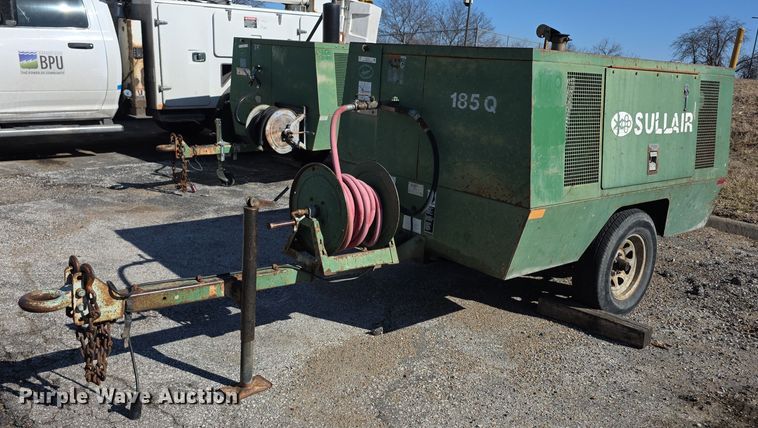 image for item DZ3710 1991 Sullair 185Q air compressor