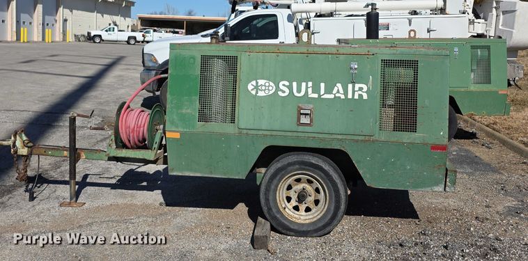 image for item DZ3710 1991 Sullair 185Q air compressor