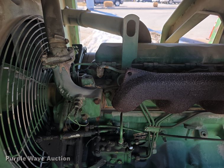 image for item DZ3710 1991 Sullair 185Q air compressor