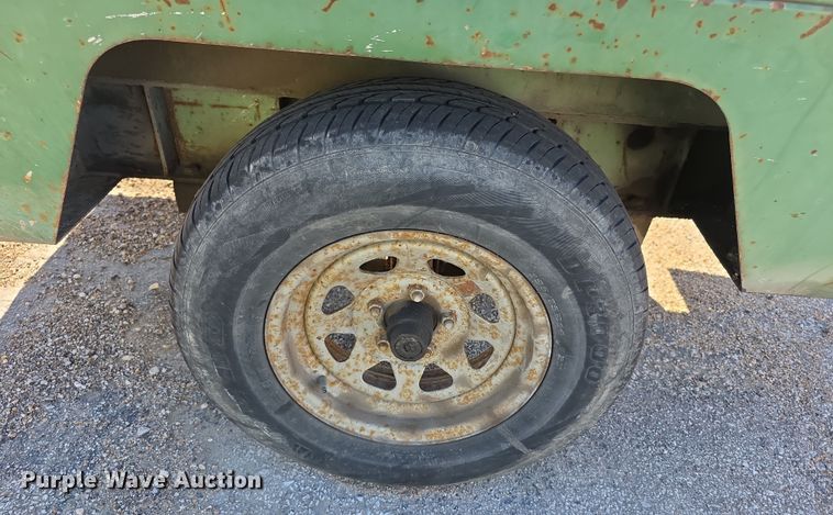 image for item DZ3710 1991 Sullair 185Q air compressor