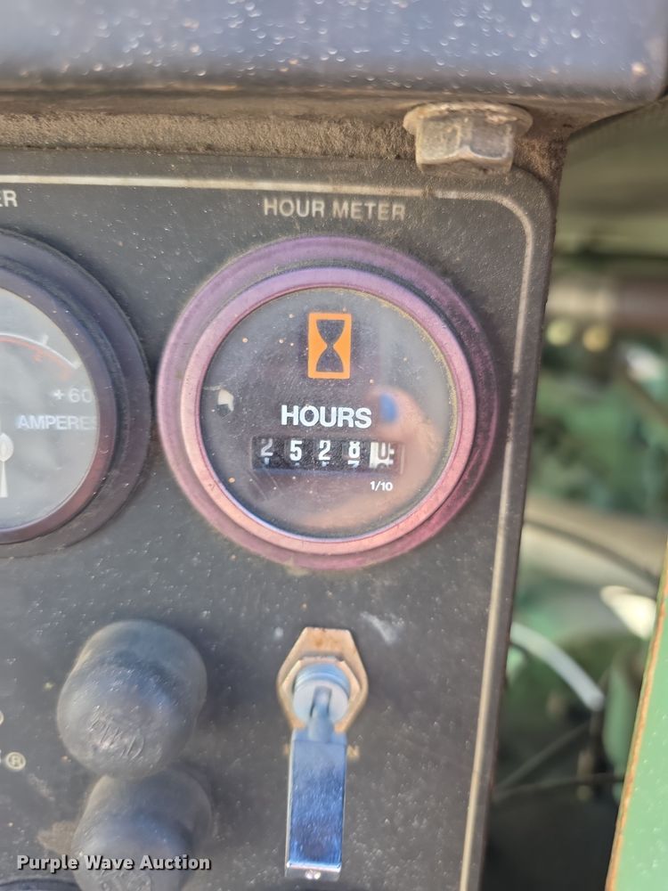 image for item DZ3711 1991 Sullair 185Q air compressor