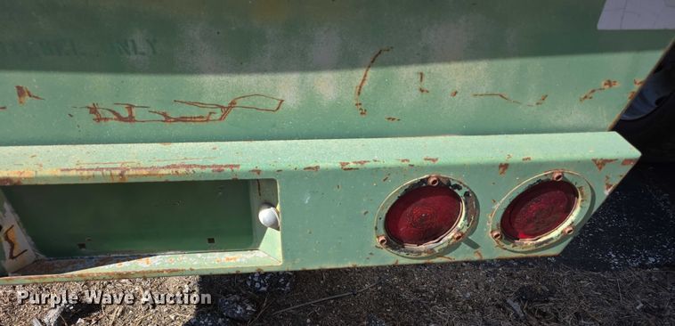 image for item DZ3711 1991 Sullair 185Q air compressor