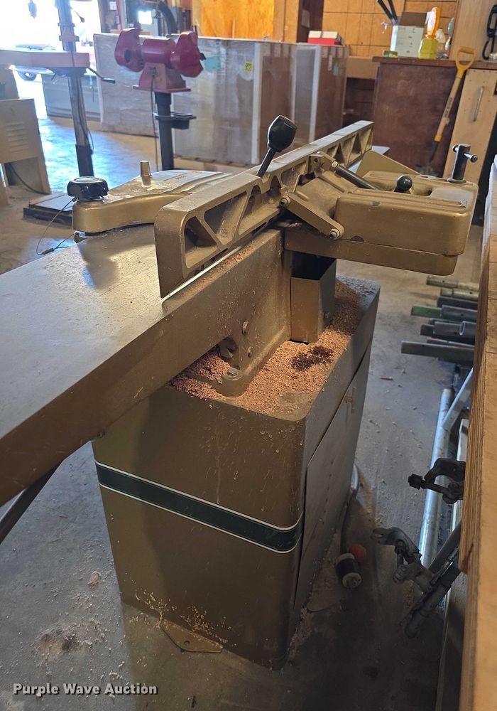 image for item DZ3829 Powermatic  180  planer