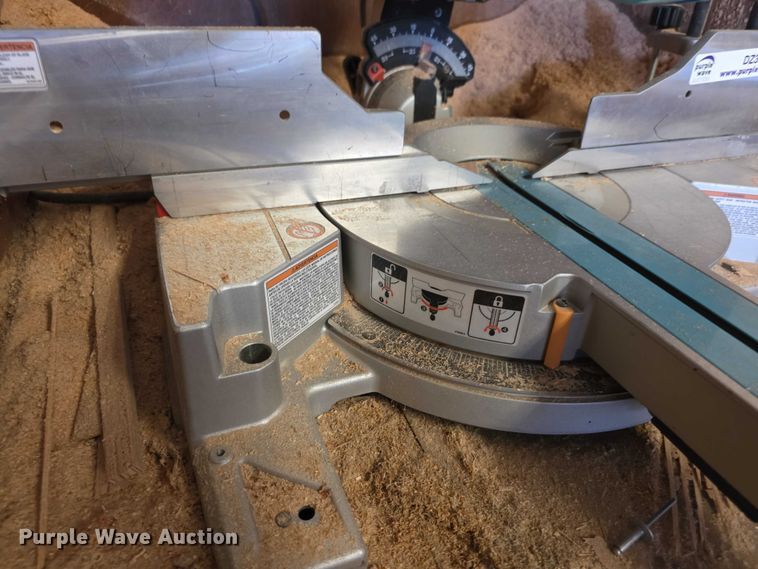 image for item DZ3836 (3) Makita saws