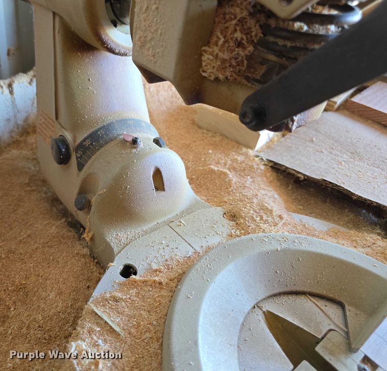 image for item DZ3836 (3) Makita saws