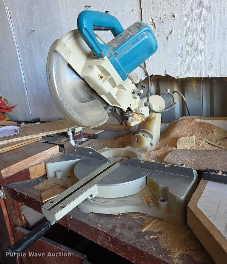 image for item DZ3836 (3) Makita saws