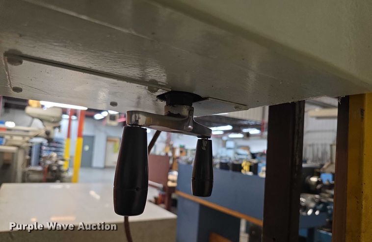 image for item DZ3838 Kalamazoo Startrite 316  bandsaw