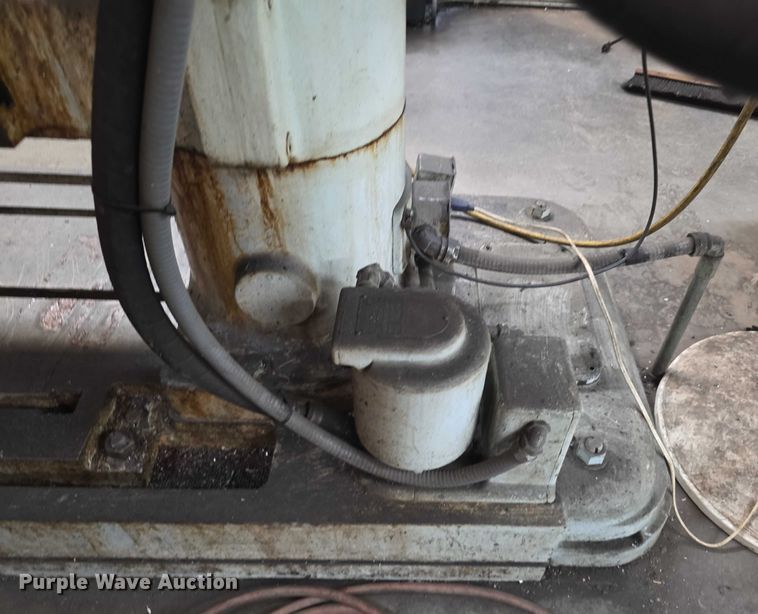 image for item DZ3842 American drill press