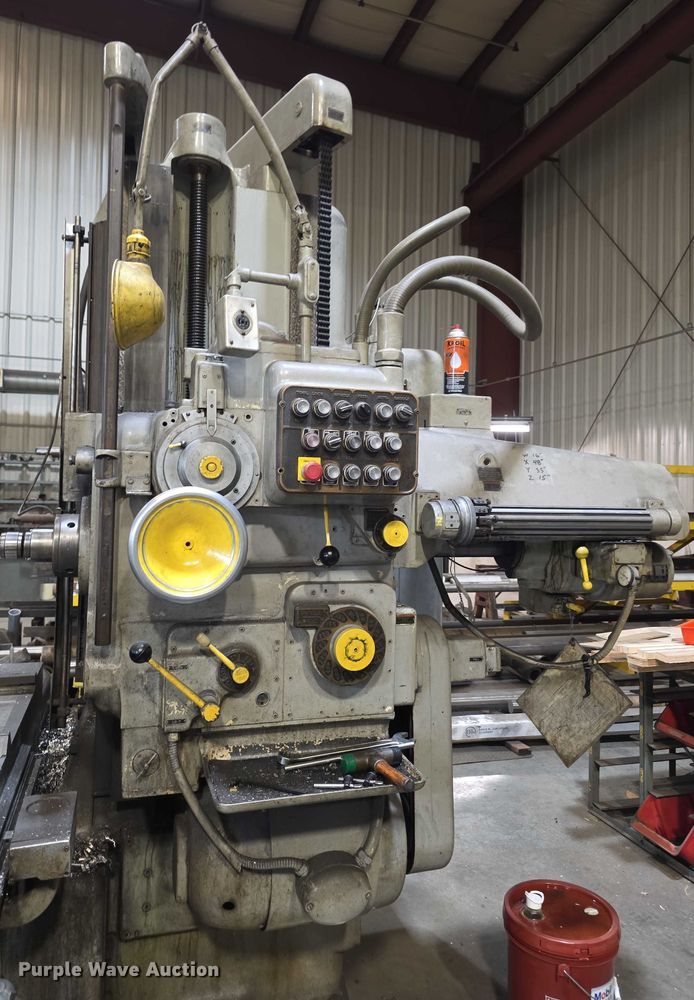 image for item DZ3843 Devlieg  3B48 Spiramatic milling machine