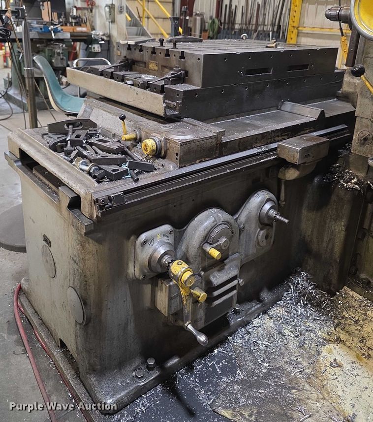 image for item DZ3843 Devlieg  3B48 Spiramatic milling machine