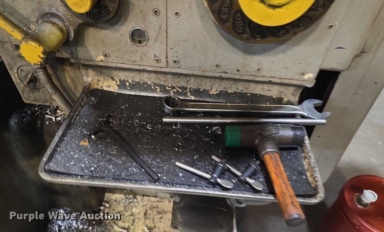 image for item DZ3843 Devlieg  3B48 Spiramatic milling machine