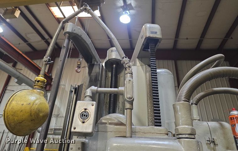 image for item DZ3843 Devlieg  3B48 Spiramatic milling machine