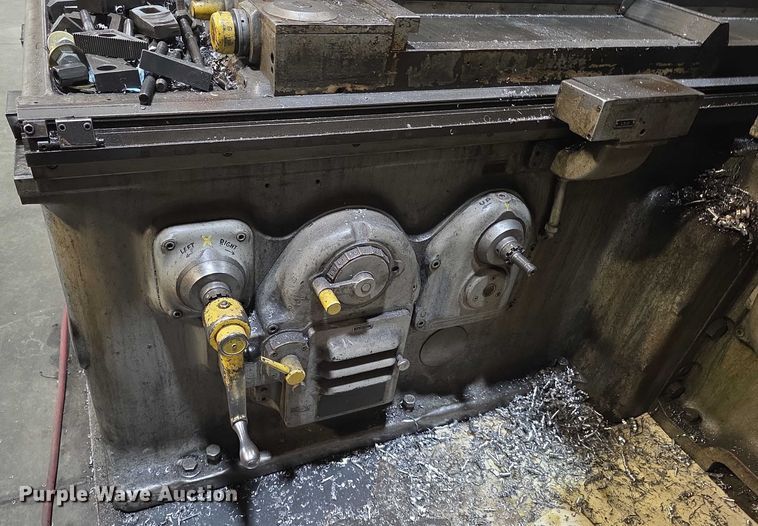 image for item DZ3843 Devlieg  3B48 Spiramatic milling machine