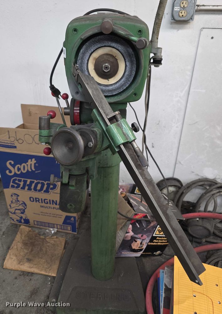 image for item DZ3847 Sterling  stand grinder