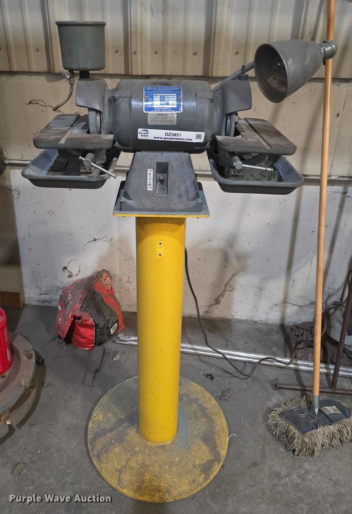 image for item DZ3851 (2) grinders with stands