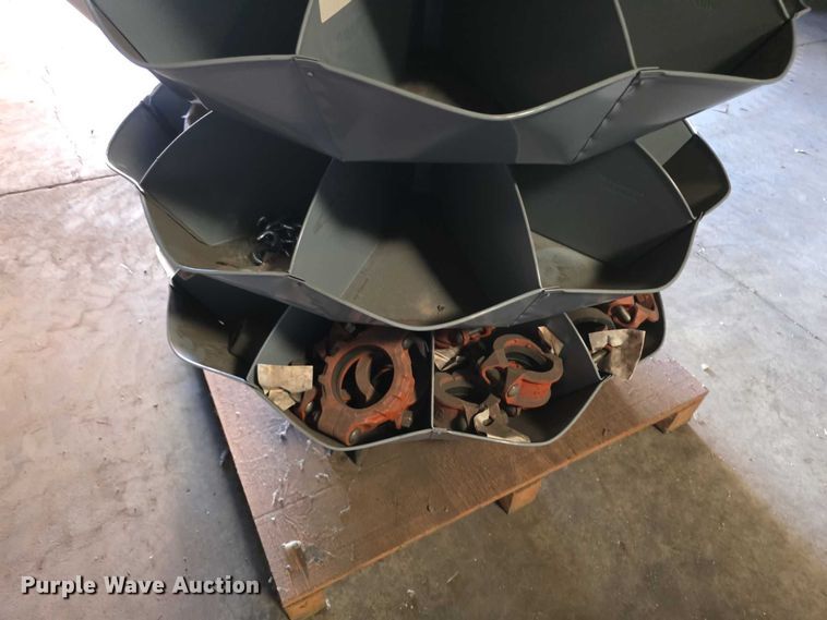 image for item DZ3855 (5) storage bins