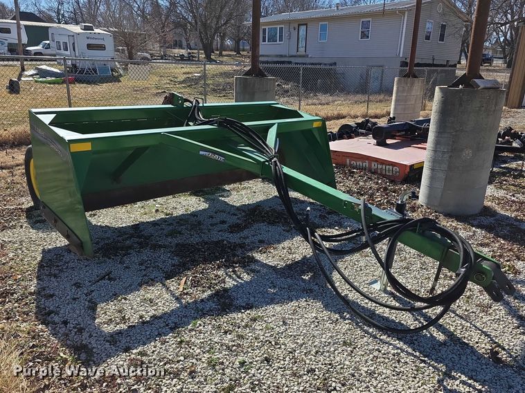 image for item DZ3860 John Deere 2438 box blade