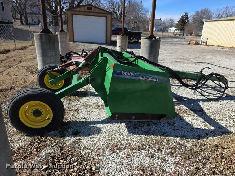 image for item DZ3860 John Deere 2438 box blade